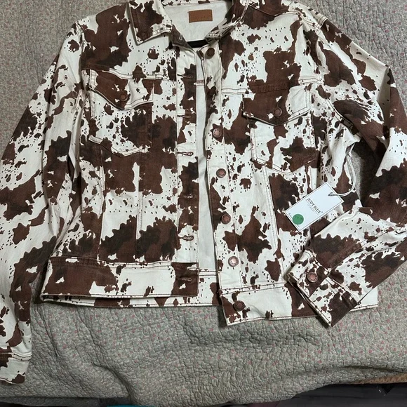 Judy Blue Brown and White Cow Print Jean Jacket - Picture 1 of 3